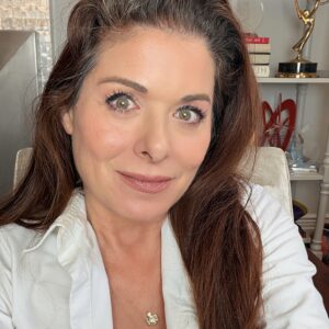 Debra Messing Debra Messing wearing Elisa Solomon Jewelry diamond thunderbird necklace