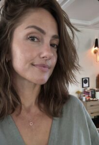 Minka Kelly wearing Elisa Solomon Jewelry custom encrusted horseshoe charm